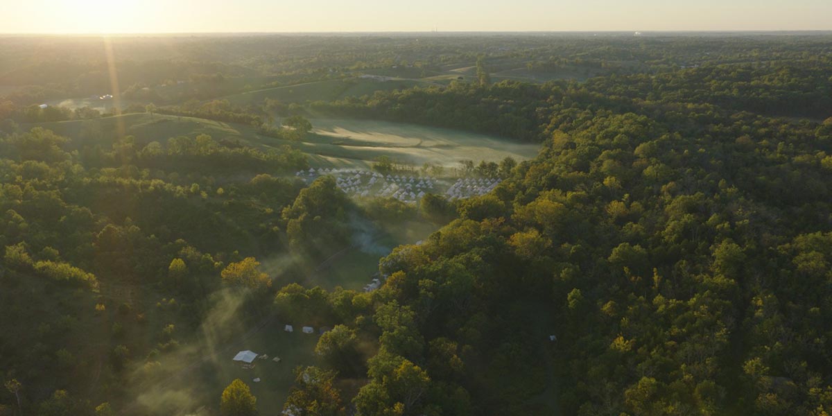 Tickets hero background